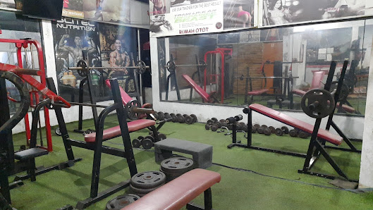 RUMAH OTOT FITNESS (JL. MINDI)