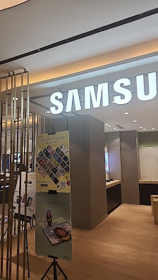 SAMSUNG EXPERIENCE STORE - GRAND INDONESIA
