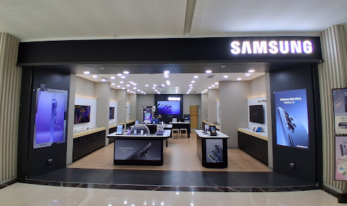 Samsung Experience Store - Green Sedayu Mall