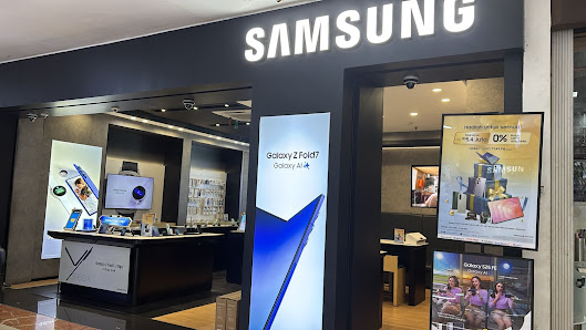 Samsung Experience Store - Mall Ambassador Lt. UG No. 66 - 67