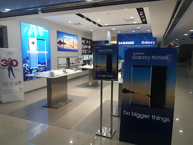 Samsung Experience Store - PG Metro Cipulir