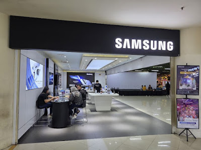 Samsung Experience Store - PGC Lt 3A