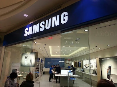 Samsung store gandaria city