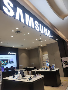 SAMSUNG STORE MALL PLAZA ATRIUM