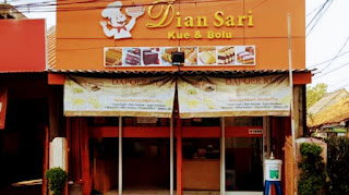 Sari roti Dhimas
