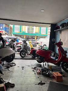 Scooter Jam Jakarta Timur (Bengkel Vespa Matic)