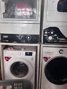 SEGEH LAUNDRY