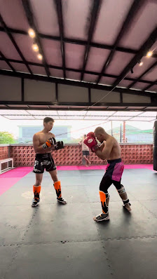 Sembari Muaythai