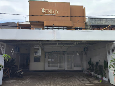 SENDJA by RHS (Studio Yoga, Pilates, Salon dan Cafe)