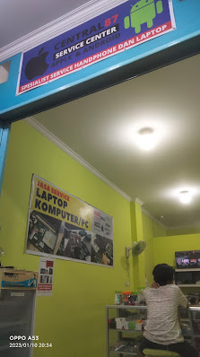 SERVICE IPHONE & LAPTOP
