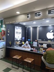 Service MacBook, iPhone, iWatch, iPad Jakarta - iSeven Service