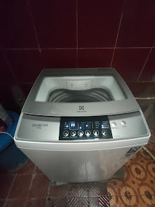 SERVICE MESIN CUCI. KULKAS. FREEZER. SOWCASE. CHILLER
