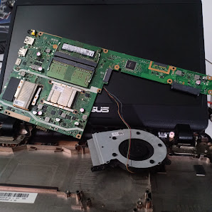 Service servis Laptop, Upgrade, Lemot, Virus, Install, Batre Drop, Charger Rusak, Rakit - Mega Berkah Komputer Jagakarsa