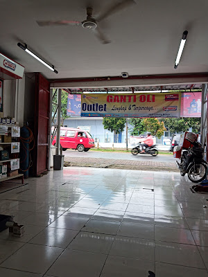 Shop & Drive - Lubang Buaya, Jakarta Timur