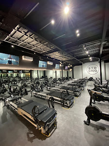 Strong Pilates Pluit