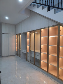 SUJA Interior