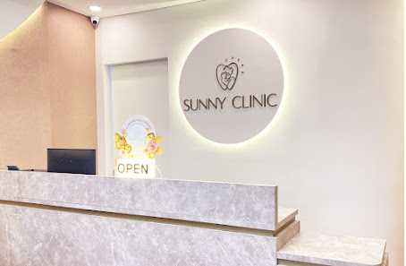 Sunny Clinic - Klinik Spesialis Anak, Gigi & Kandungan