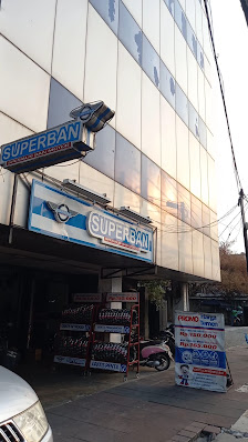Superban Roxy