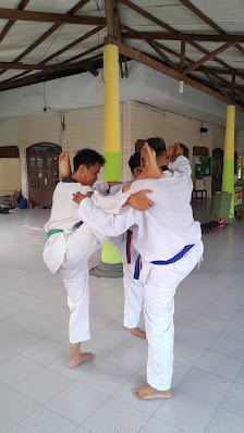 Taekwondo Maniurs Club (Dojang Masjid Al-Ikhlas)