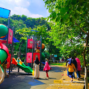Taman Lansia Buni