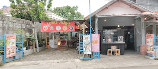 TERAS JAJAN