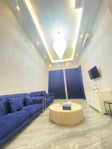 The Clinic Beautylosophy : Danu Mahandaru