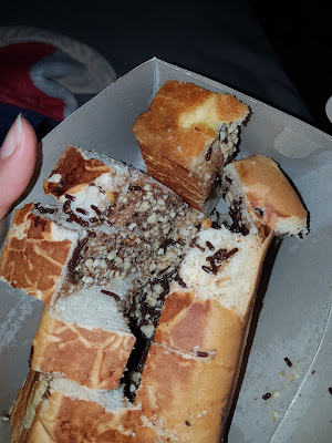 Toko Bakery Roti Dolan