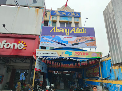 Toko Buku Abang Adek 2