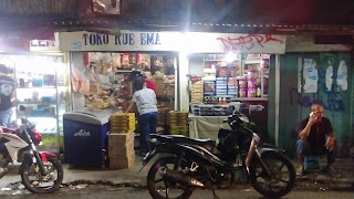 Toko Kue Ema