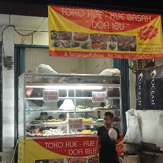 Toko kue kue basah doa ibu