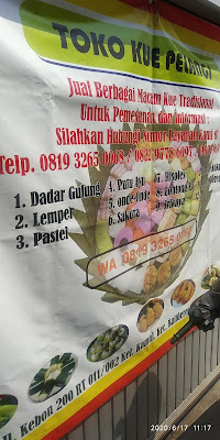 toko kue pelangi