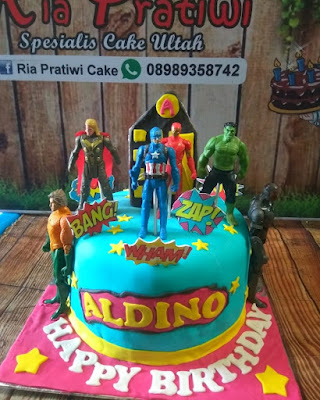 Toko Kue Ria Pratiwi
