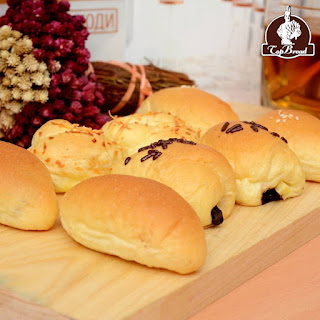 Top Bread
