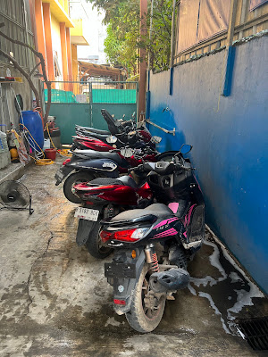 Total cuci motor busa salju
