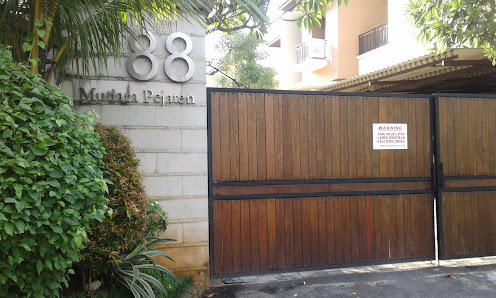 Townhouse Mutiara Pejaten kemuning