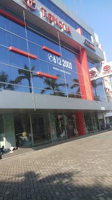 Toyota Auto2000 Mangga Dua