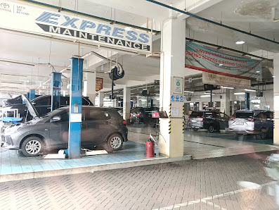 Toyota Auto2000 Permata Hijau