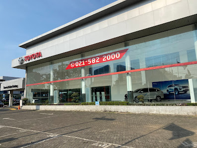 Toyota Auto2000 Puri Kembangan