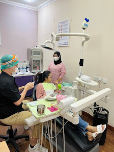 Trio Dental Kemanggisan