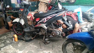 Trio Motor