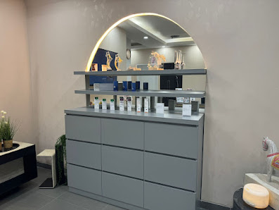 True Beauty Clinic
