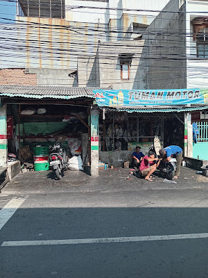 Tuman Motor Kran Raya