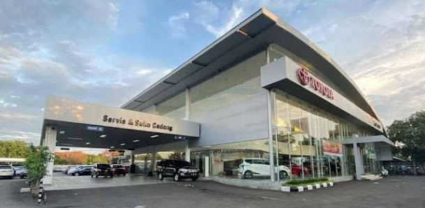 TUNAS TOYOTA CINERE