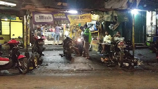 Tupik Motor