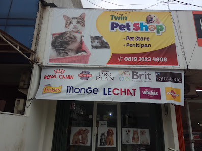 Twin Pet Shop