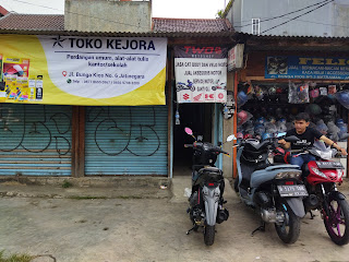 TWOA MOTOSHOP