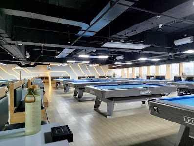 Uncle Billiard & Cafe