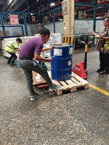 Uslogt Bersama Maju