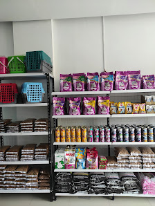 Vetopia (Dokter Hewan, Petshop and Petgrooming)