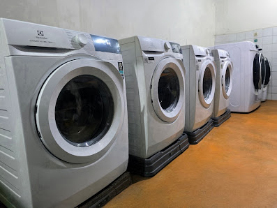 Wale Bule Laundry